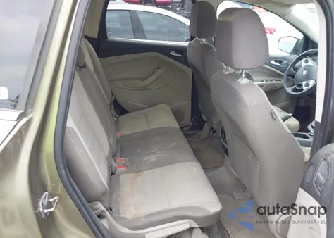 2013 Ford Escape Se z USA, uszkodzony, nr VIN 1FMCU9GX2DUC43098